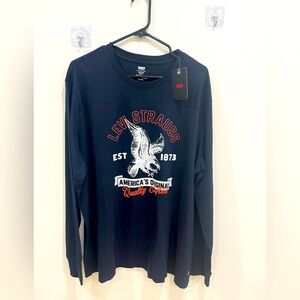 Levi's Men's Navy Graphic Long Sleeve Oversized Tee